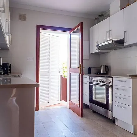 Villa Marbella: 6 W/ Pool & 70m To The Palma de Maiorca